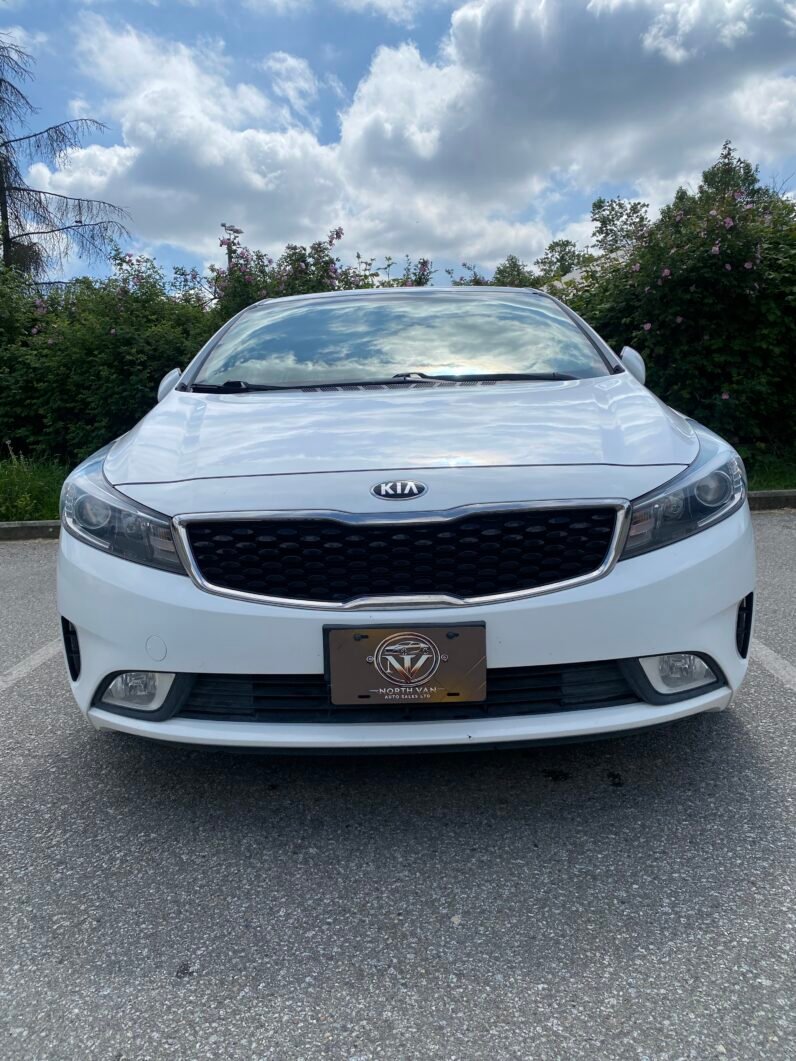 
								2017 Kia Forte EX full									