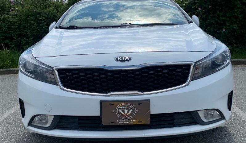 
								2017 Kia Forte EX full									