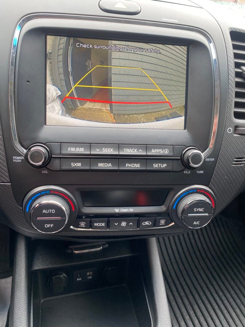 
								2017 Kia Forte EX full									