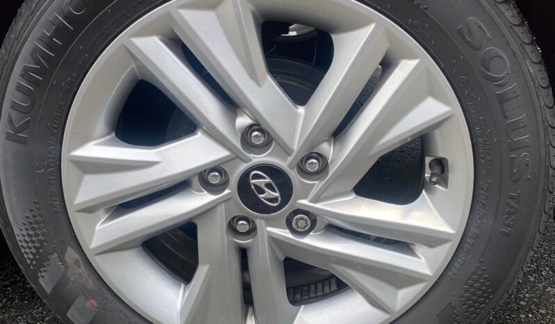 
								Hyundai Elantra SEL full									