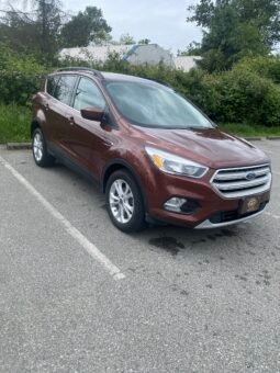 2018 FORD ESCAPE SE