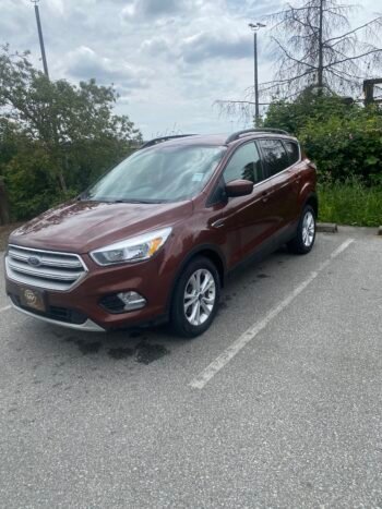 2018 FORD ESCAPE SE