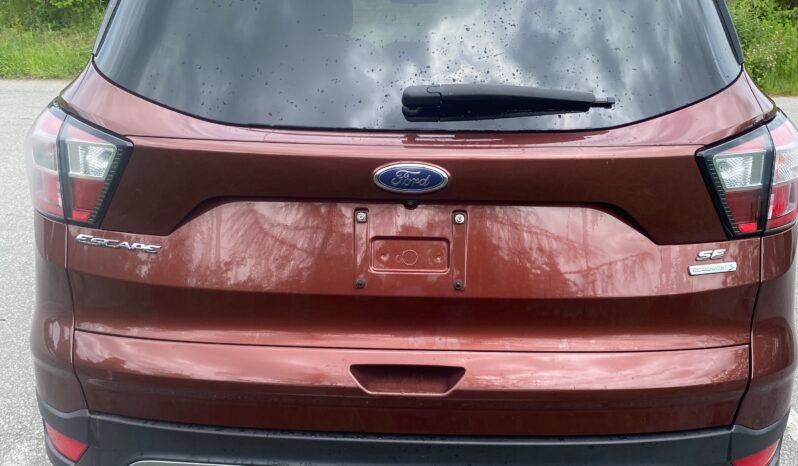 
								2018 FORD ESCAPE SE full									