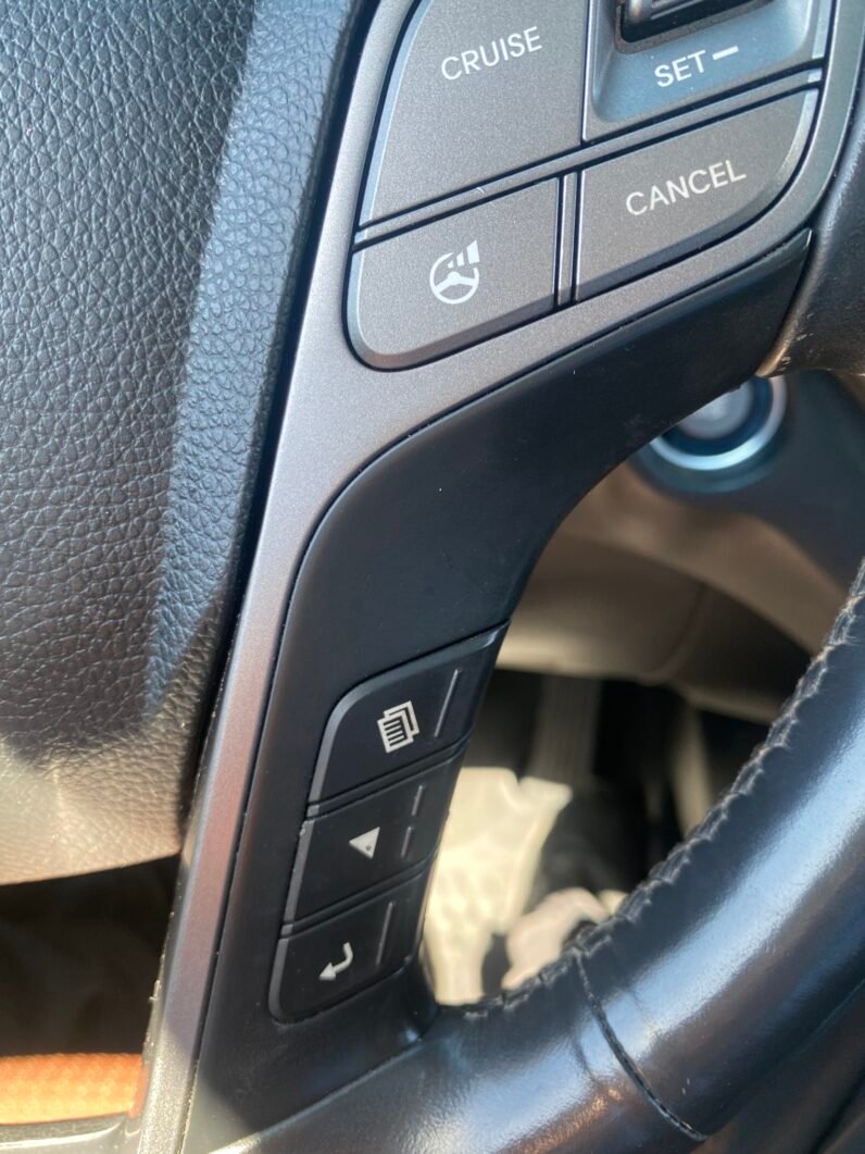 
								2014 Hyundai Santa Fe Sport full									