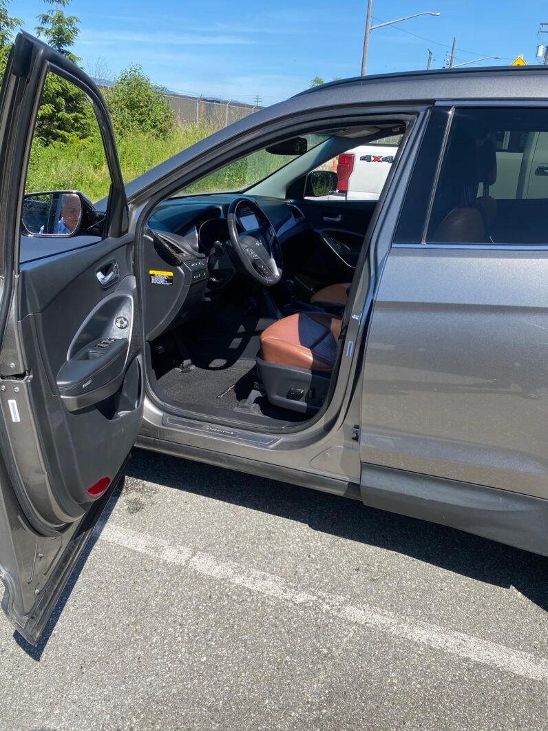 
								2014 Hyundai Santa Fe Sport full									