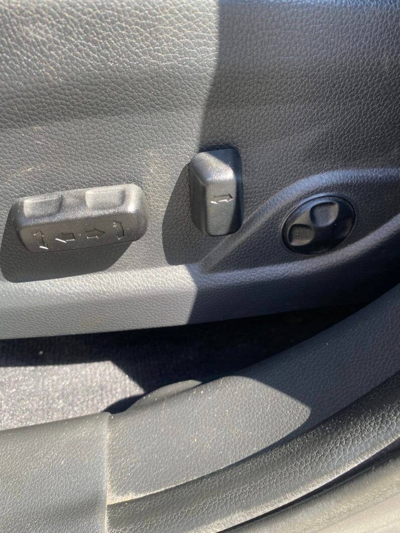 
								2014 Hyundai Santa Fe Sport full									