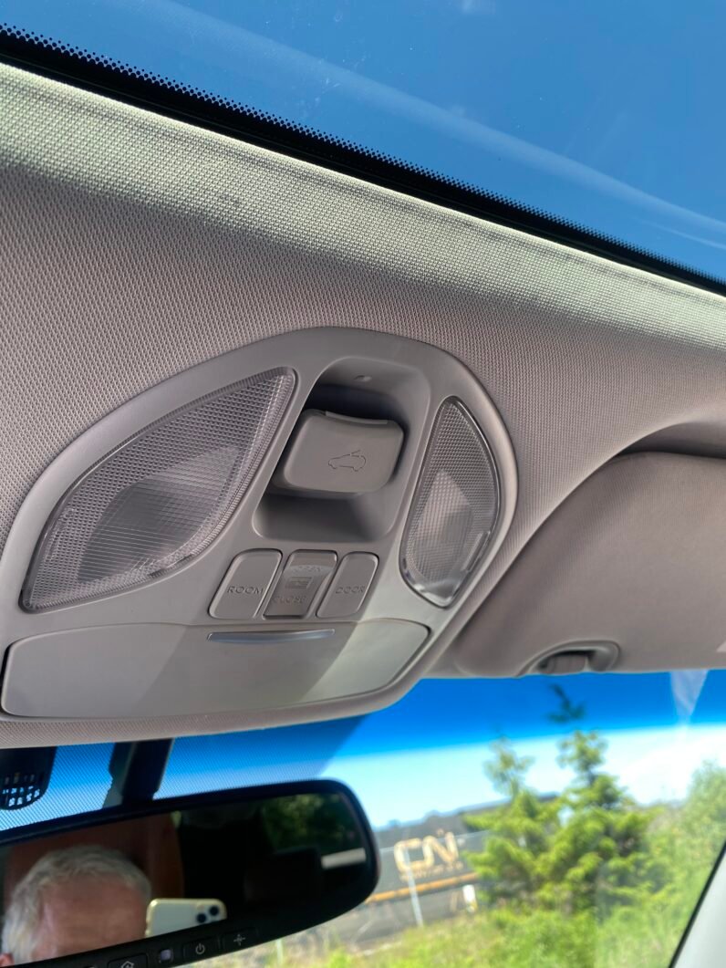 
								2014 Hyundai Santa Fe Sport full									