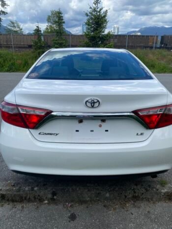 Toyota Camry LE