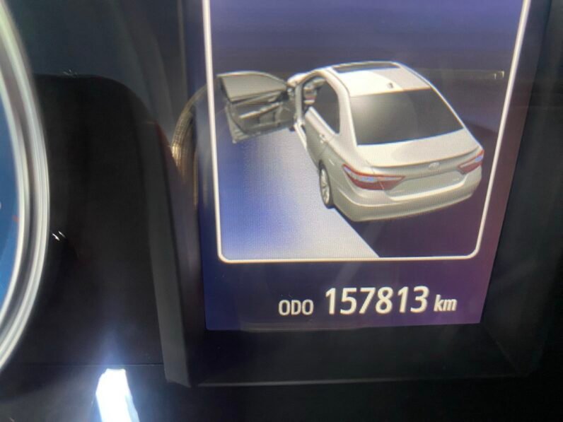 
								Toyota Camry LE full									