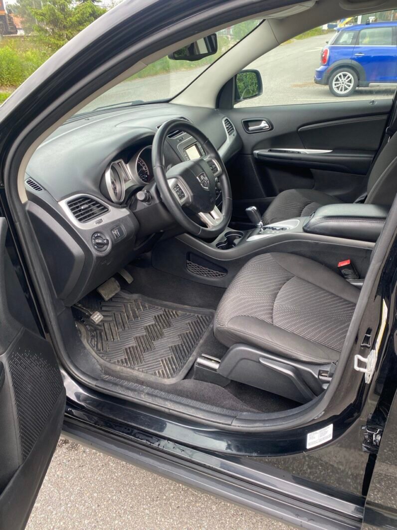 
								Dodge Journey FWD SXT full									