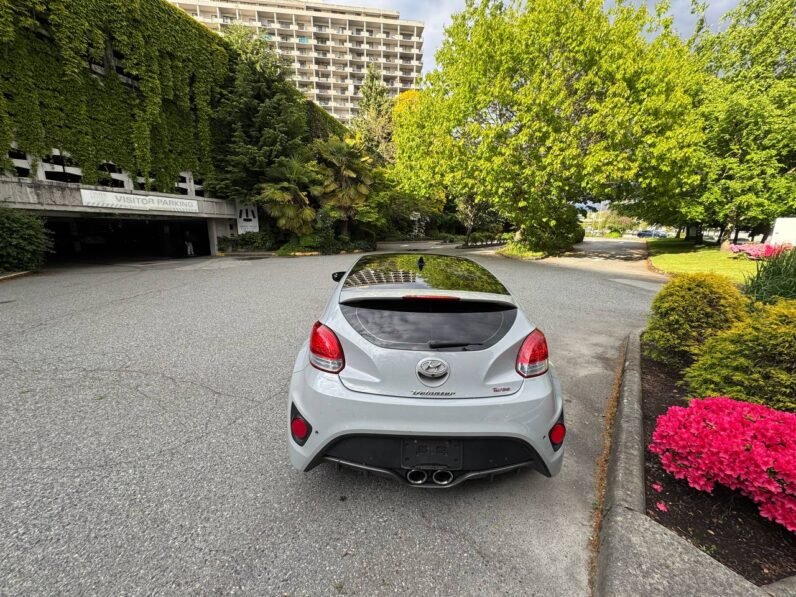 
								2014 Hyundai Veloster Turbo full									