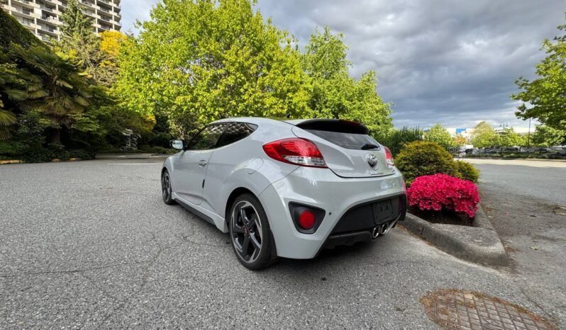 
								2014 Hyundai Veloster Turbo full									