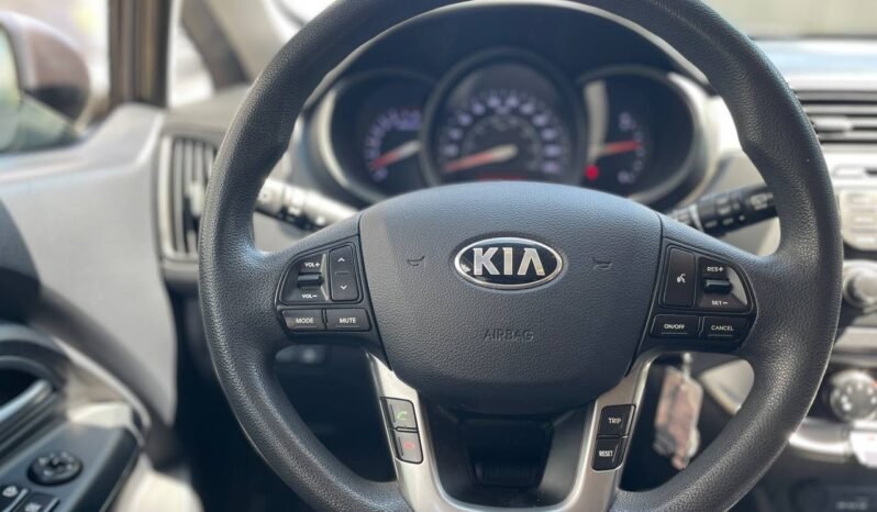 
								2013 Kia Rio LX full									