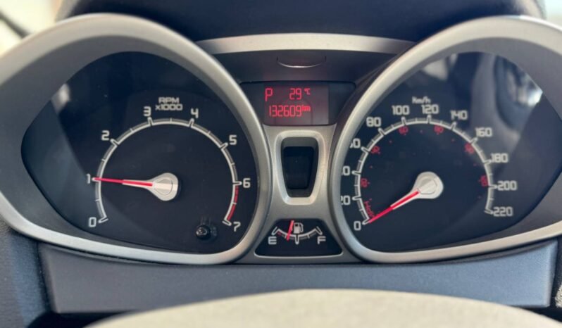 
								2012 Ford Fiesta SES full									