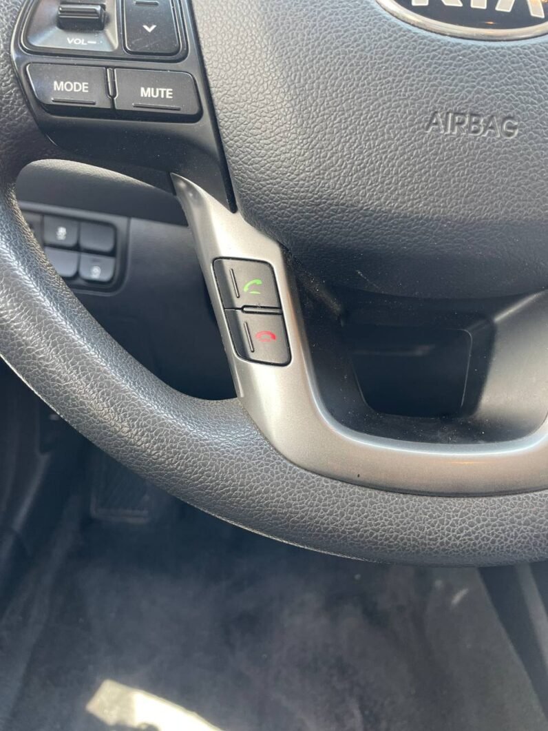 
								2013 Kia Rio LX full									