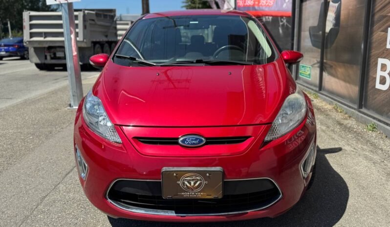 
								2012 Ford Fiesta SES full									