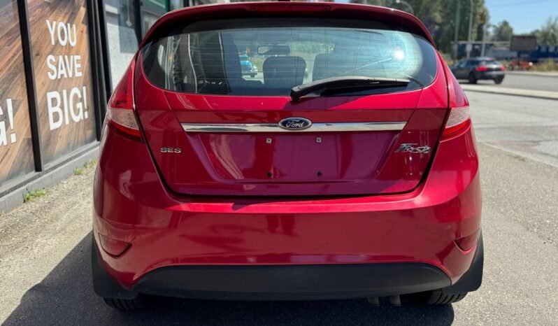 
								2012 Ford Fiesta SES full									