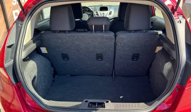 
								2012 Ford Fiesta SES full									