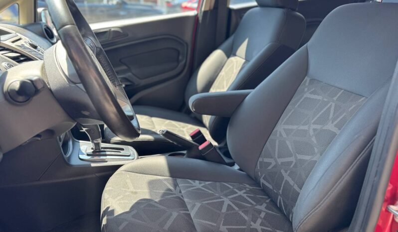 
								2012 Ford Fiesta SES full									