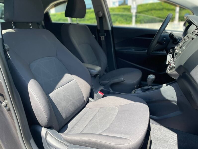 
								2013 Kia Rio LX full									