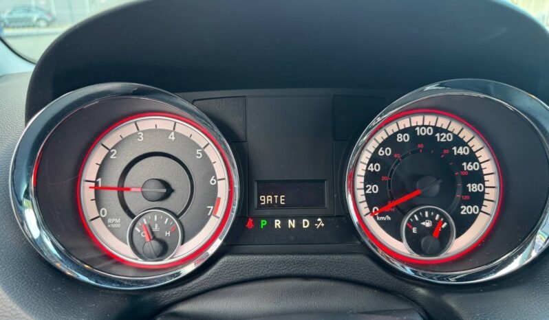 
								2014 Dodge Grand Caravan SXT full									