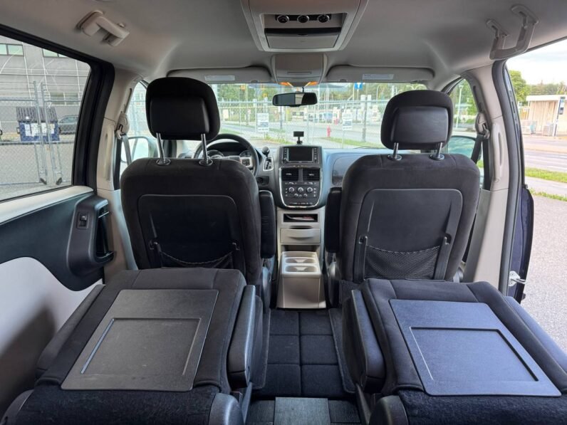 
								2014 Dodge Grand Caravan SXT full									