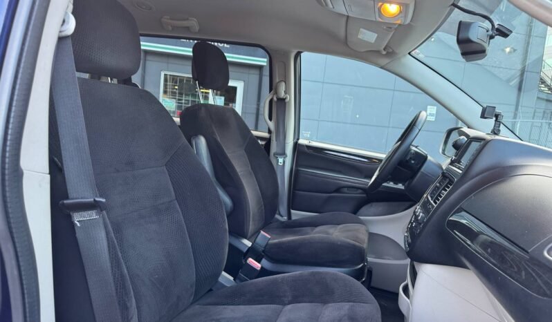 
								2014 Dodge Grand Caravan SXT full									