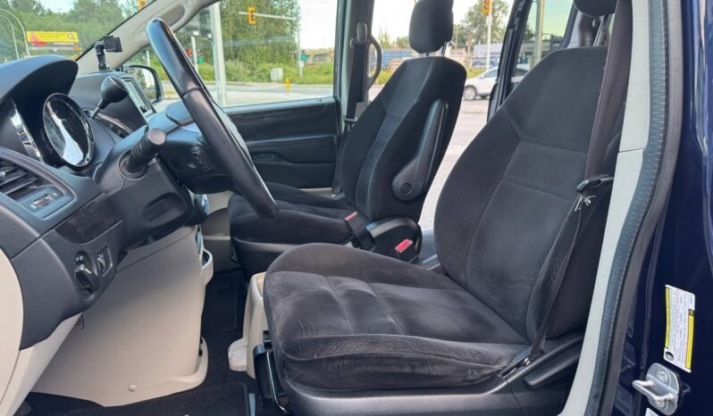 
								2014 Dodge Grand Caravan SXT full									