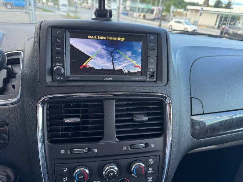
								2014 Dodge Grand Caravan SXT full									