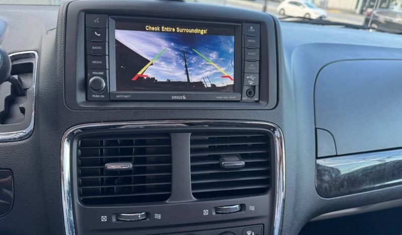
								2014 Dodge Grand Caravan SXT full									