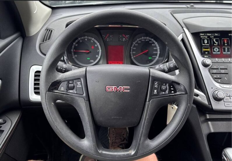 
								2015 GMC Terrain full									