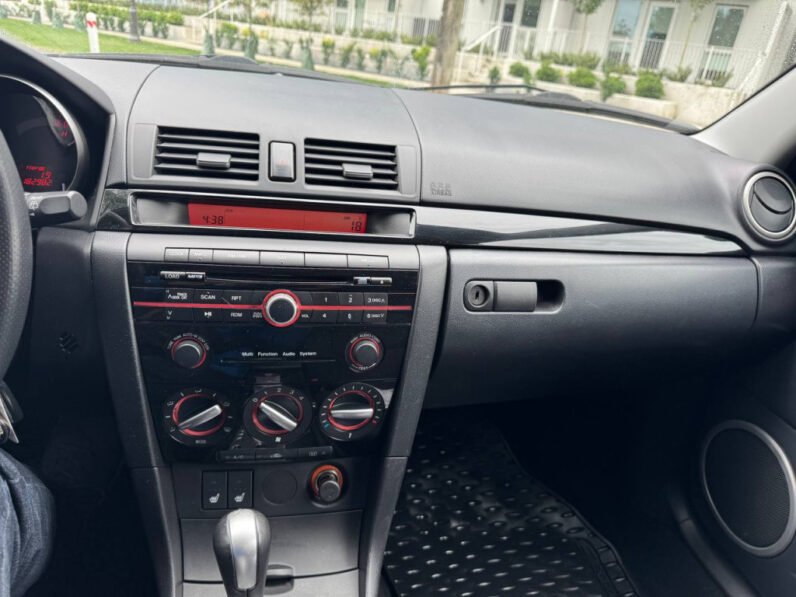
								2009 Mazda3 Hatchback full									