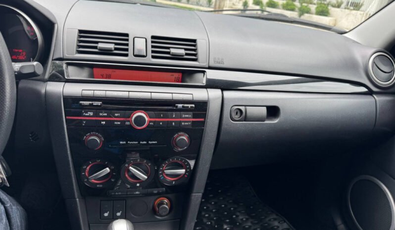 
								2009 Mazda3 Hatchback full									