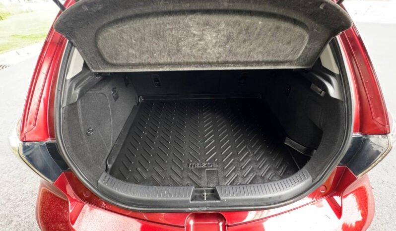 
								2009 Mazda3 Hatchback full									