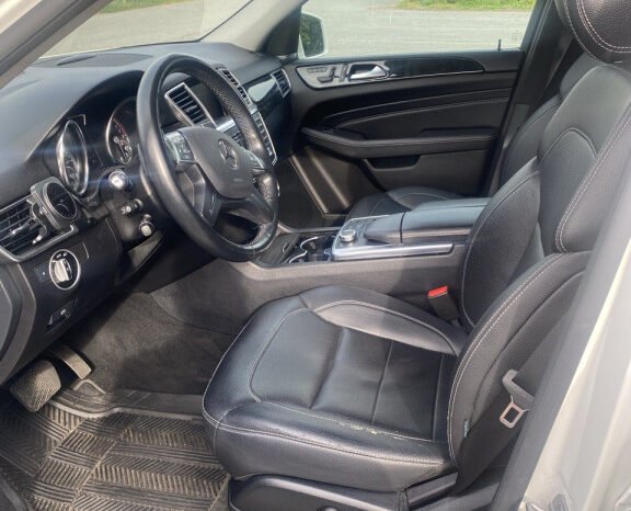 
								2013 Mercedes-Benz M-Class full									