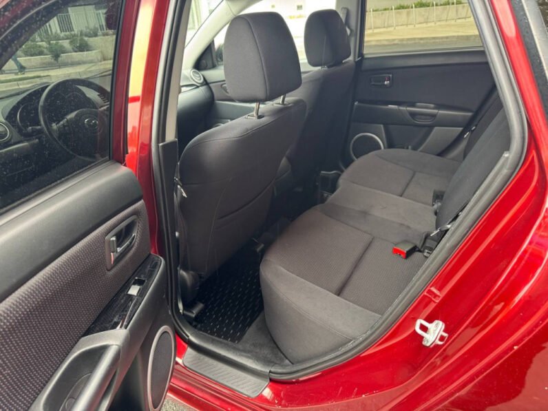 
								2009 Mazda3 Hatchback full									