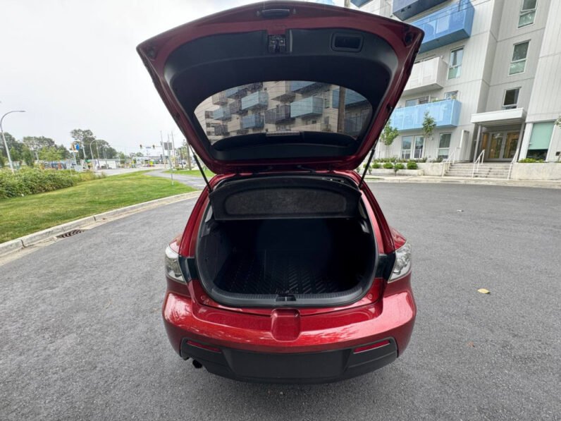 
								2009 Mazda3 Hatchback full									