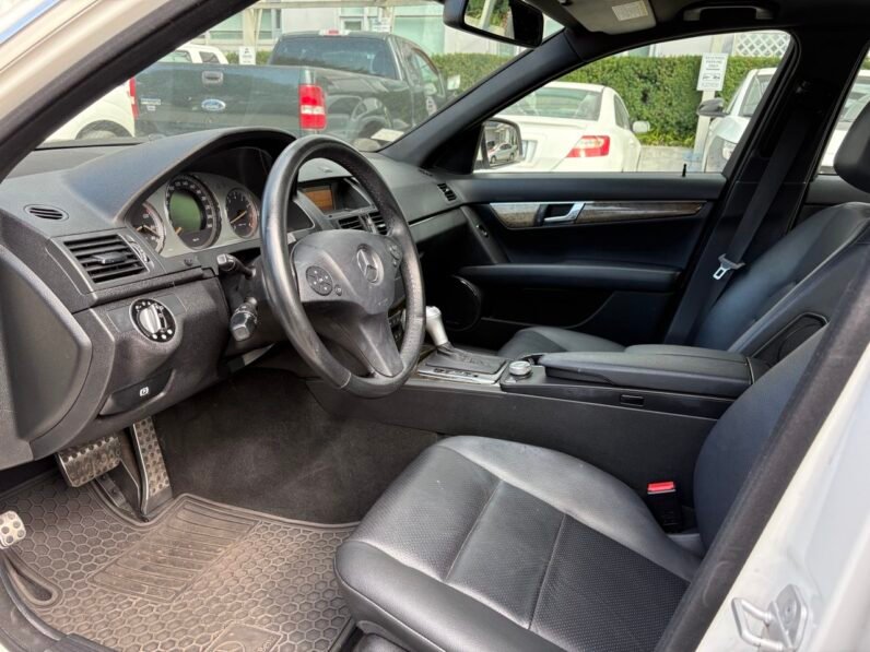 
								2008 Mercedes- Benz C-Class 4dr Sedan 3.0L 4MATIC full									