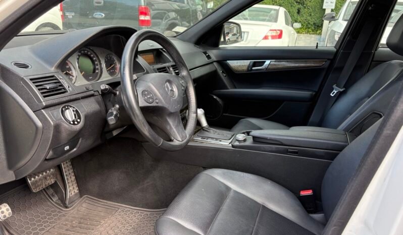 
								2008 Mercedes- Benz C-Class 4dr Sedan 3.0L 4MATIC full									