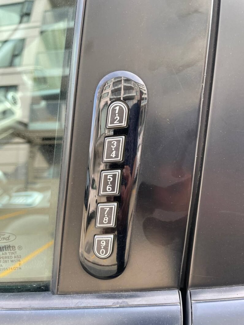 
								2007 Ford Freestyle full									