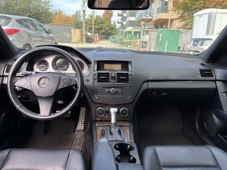 
								2008 Mercedes- Benz C-Class 4dr Sedan 3.0L 4MATIC full									