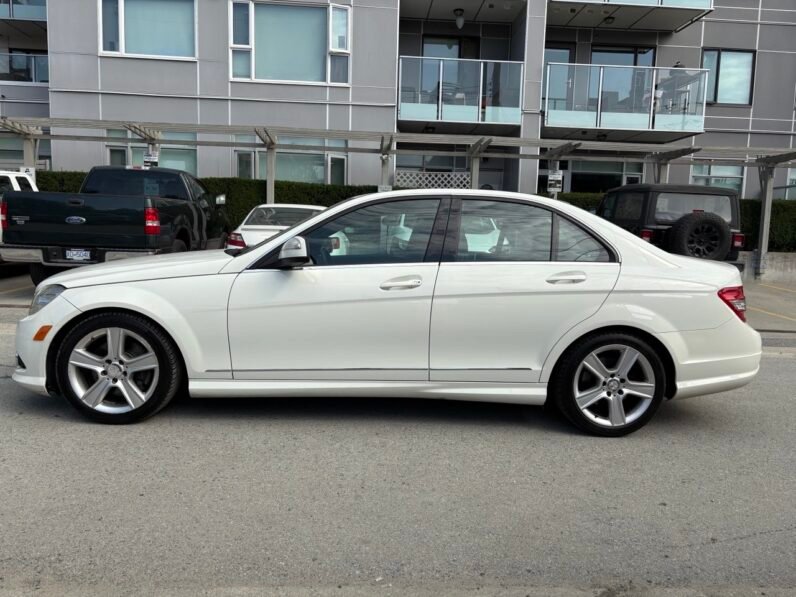 
								2008 Mercedes- Benz C-Class 4dr Sedan 3.0L 4MATIC full									
